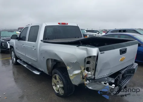 2013 Chevrolet Silverado 1500 Lt from USA, damaged, VIN 3GCPCSE06DG302775